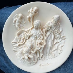 Vintage 'GIOIA AL MONDO' Alabastar Plate 1987, Museo D'Arte Sacra Volterra Italy